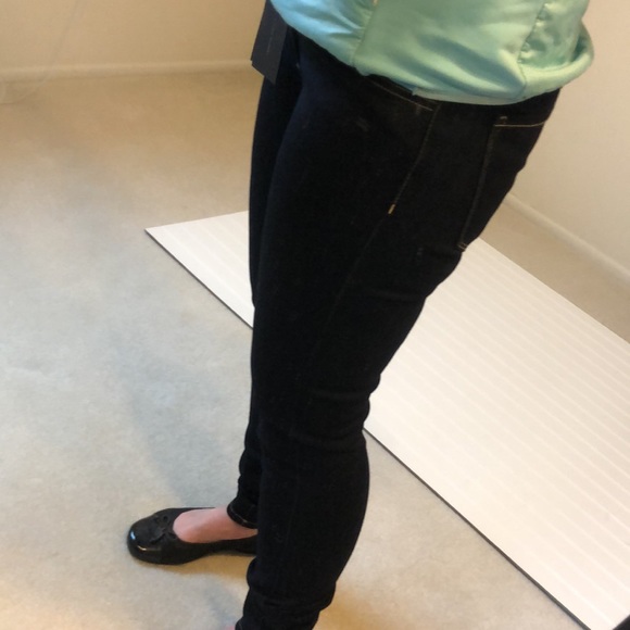 Flying Monkey Skinny Jeans: Host Pick 7/2/2024 - Picture 9 of 9